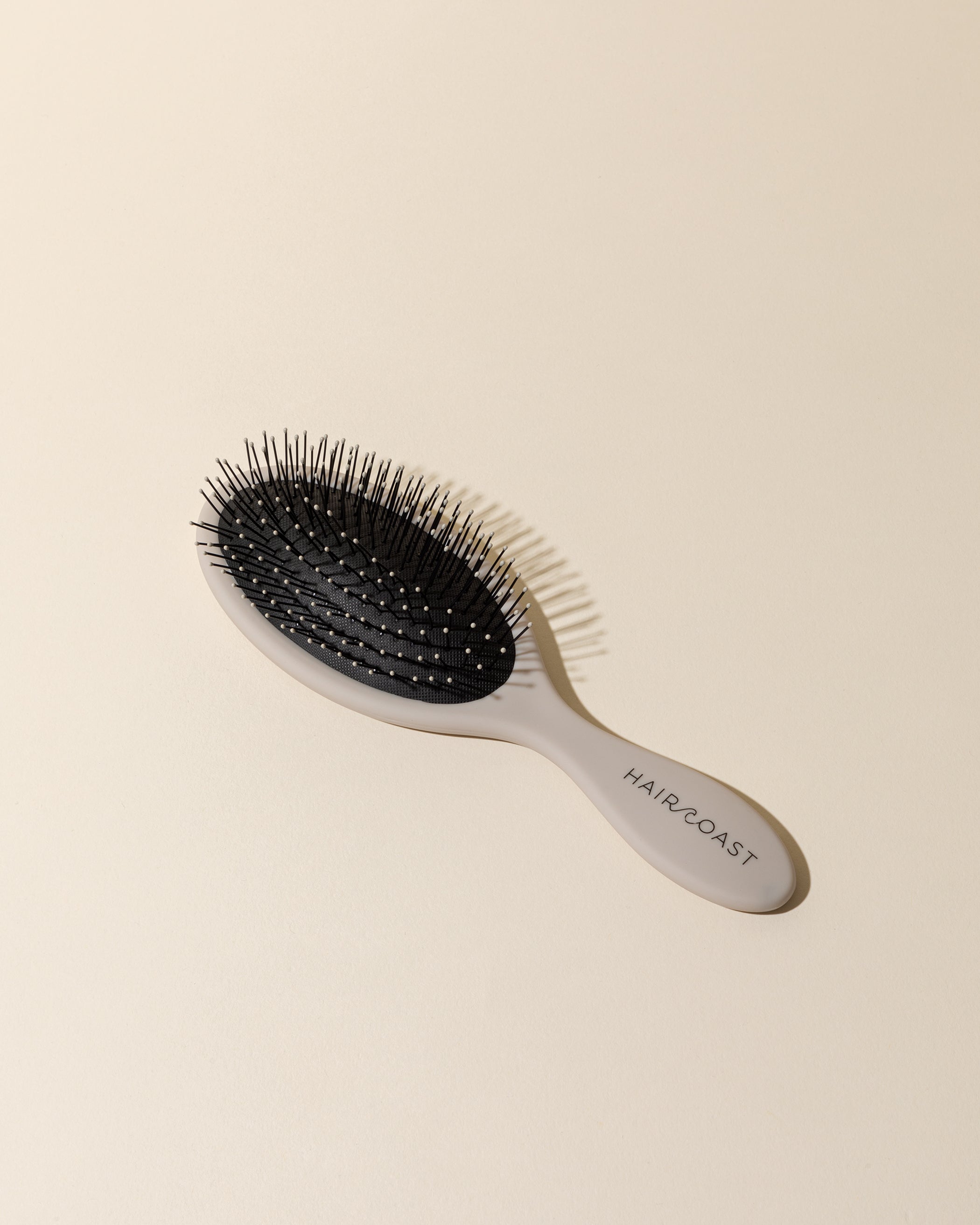 Nouveaux produits chez Haircoats Extensions : Brosse à cheveux