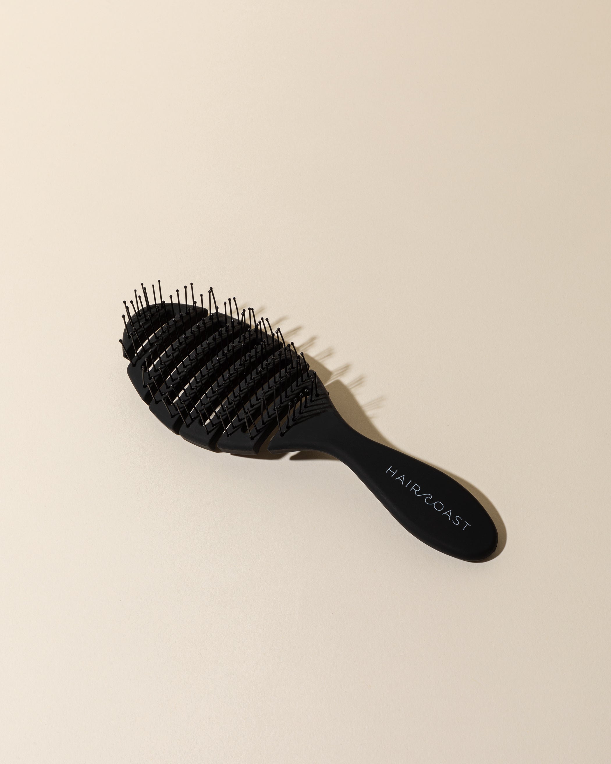 Nouveaux produits chez Haircoats Extensions : Brosse à cheveux